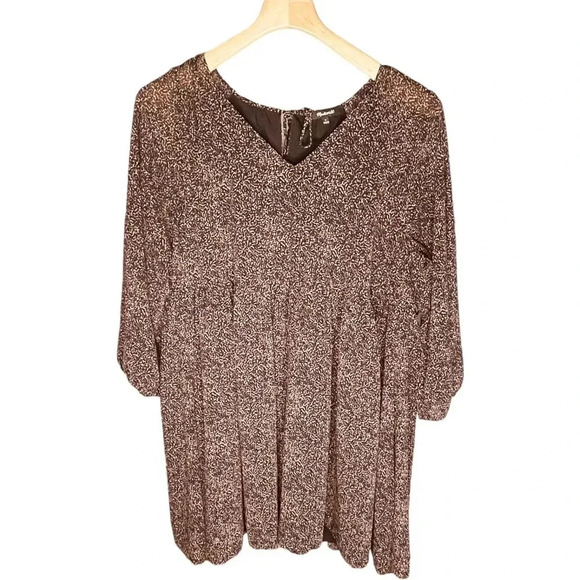 Madewell Crinkle Georgette V-Neck Babydoll Dress in Brushed Texture - Picture 3 of 16